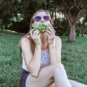 Meet your Posher, Cara